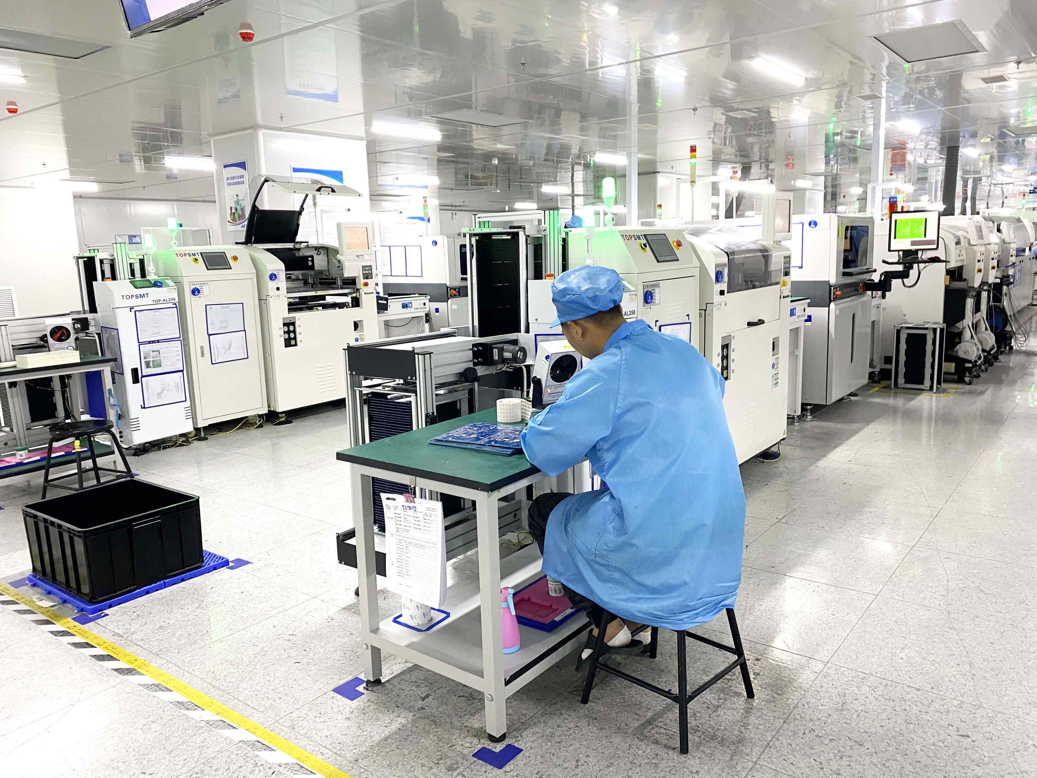 PCBA加工时需要什么工艺文件_pcba加工厂(图1) 4月11日生产车间.jpg