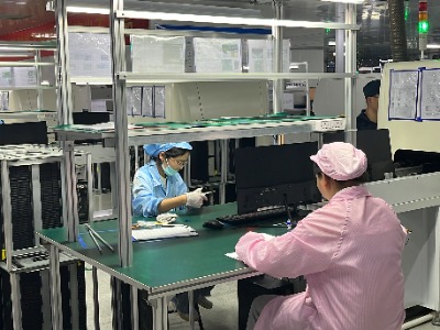 如何通过外观辨别多层PCB板?(图1) ait目检PCB板.jpg