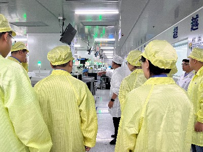 十大正规买球:普法宣传进企业,法治护航促发展(图2) IMG_202409182565_400x300.jpg