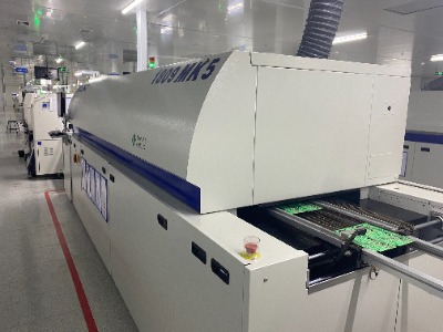 汽车电子smt贴片加工中对胶水的要求(图1) 汽车电子smt贴片加工胶水要求.jpg