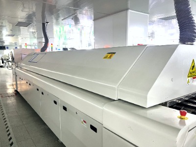 SMT贴片加工中出现立碑现象的原因分析(图1) SMT贴片加工.jpg