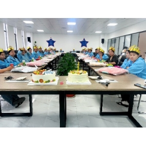 情暖金秋，感恩有你 | 买球平台9月员工生日会温情落幕